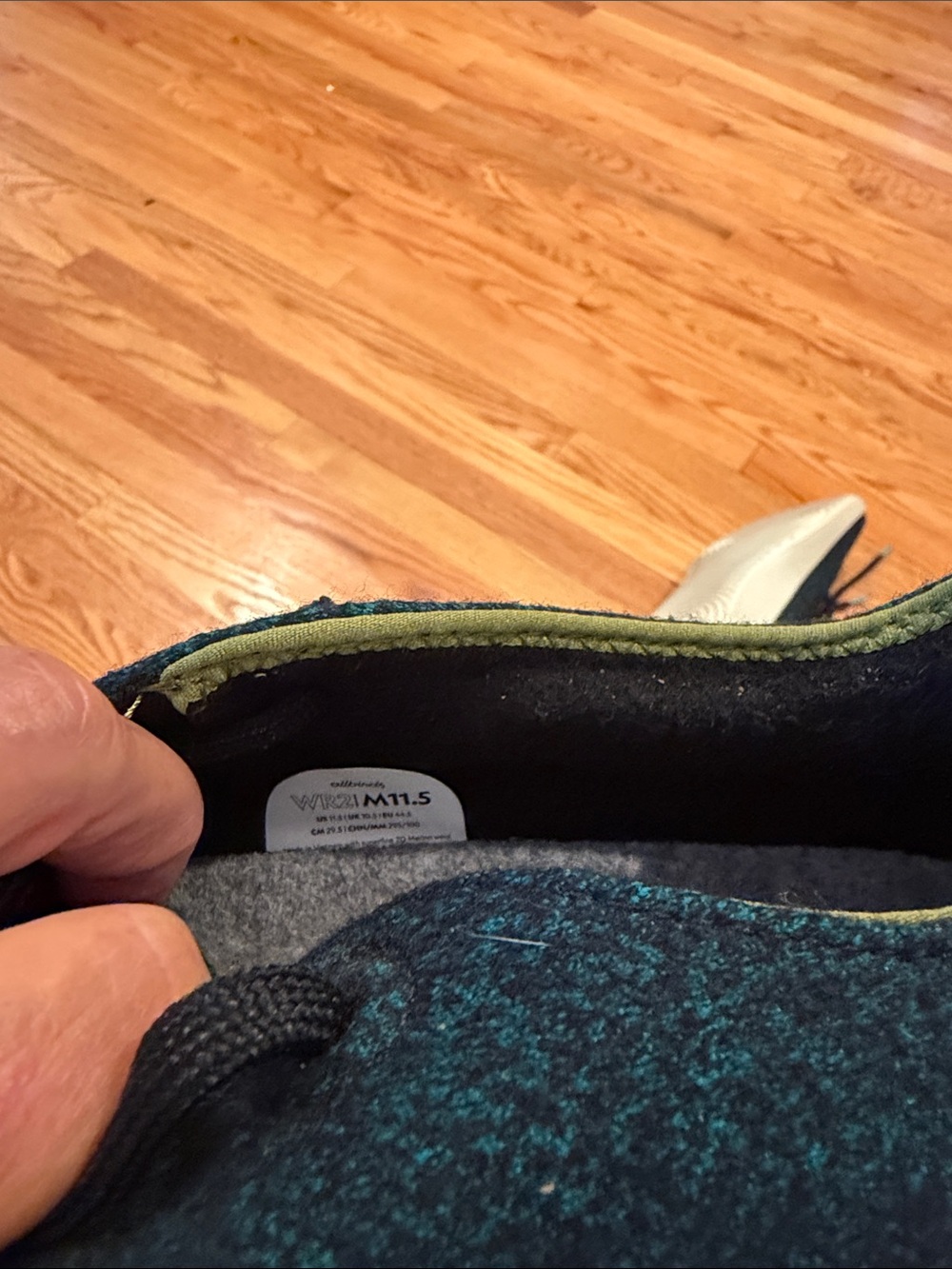 Allbirds Wool Runners – Teal and Black Knit - Picture 5 of 5